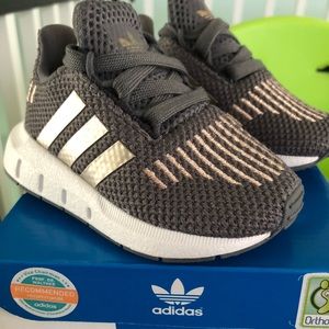 Adidas Swift Run Toddler shoes